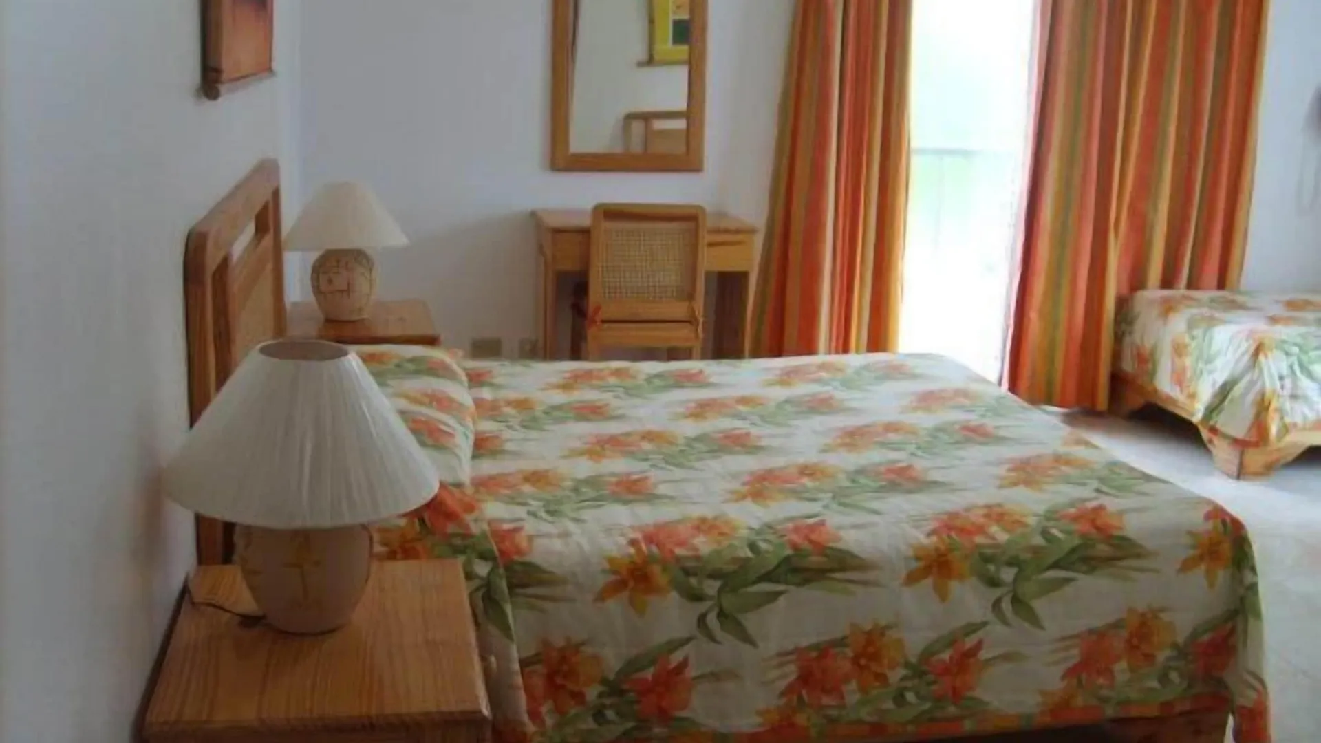 Hotel Angel Gabriel 보카치카