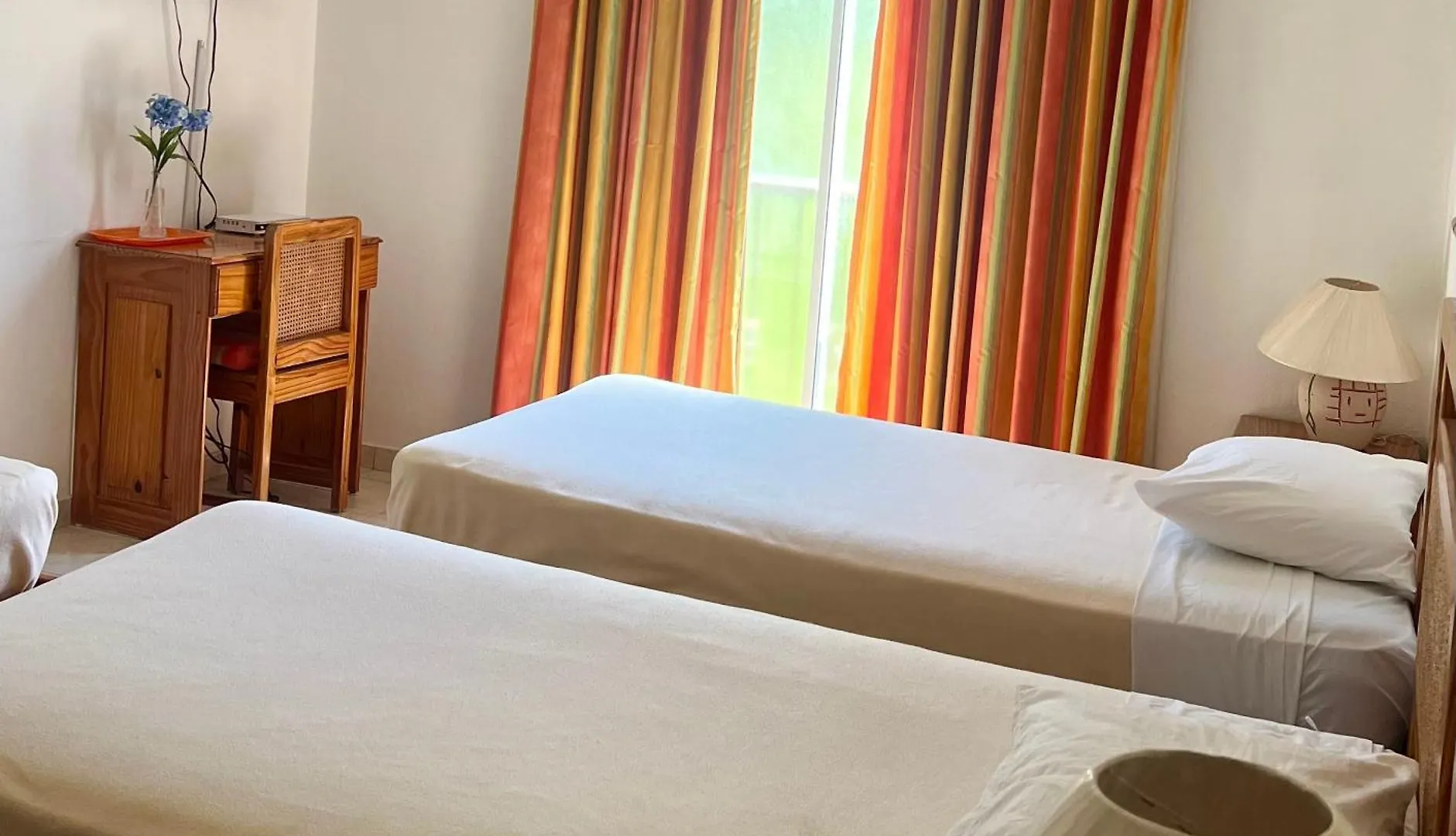 Hotel Angel Gabriel 보카치카