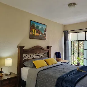 Mazaryk Hostal Antigua
